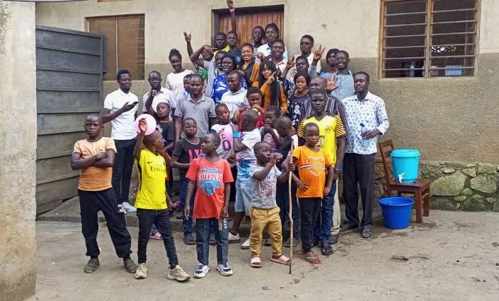 Bunia–Festivités : l’organisation AYLF fête le nouvel an avec une dizaine d’enfants du centre « House of grace»