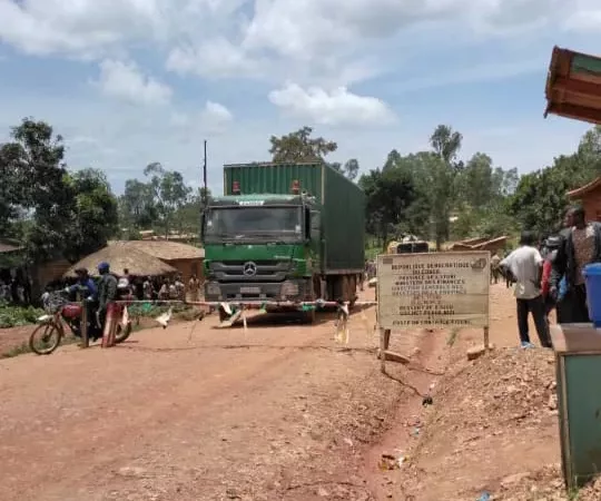 Djugu : au moins deux civils décédés et des vivres destinés aux déplacés de Bambu, pillés par la population à Nizi